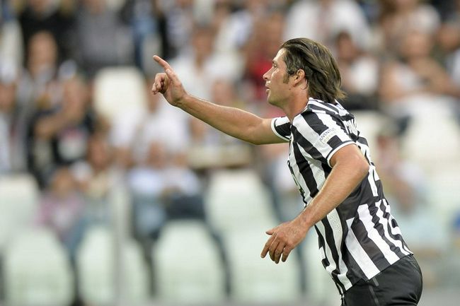 播放黄色片