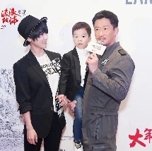 黑丝美女啪啪